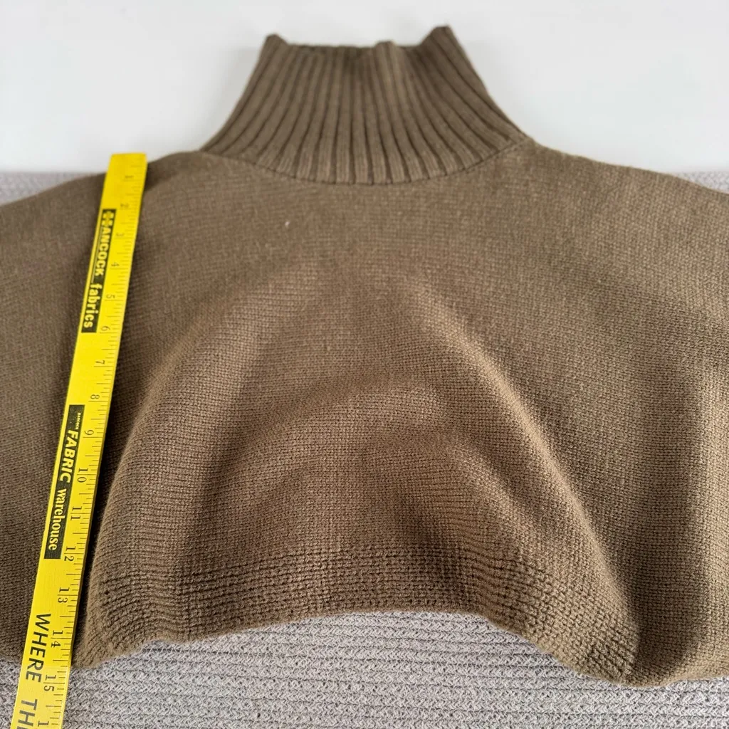KLD Olive Green Mockneck Wide Sleeve Cropped Shrug Sweater Size Small - Image 5