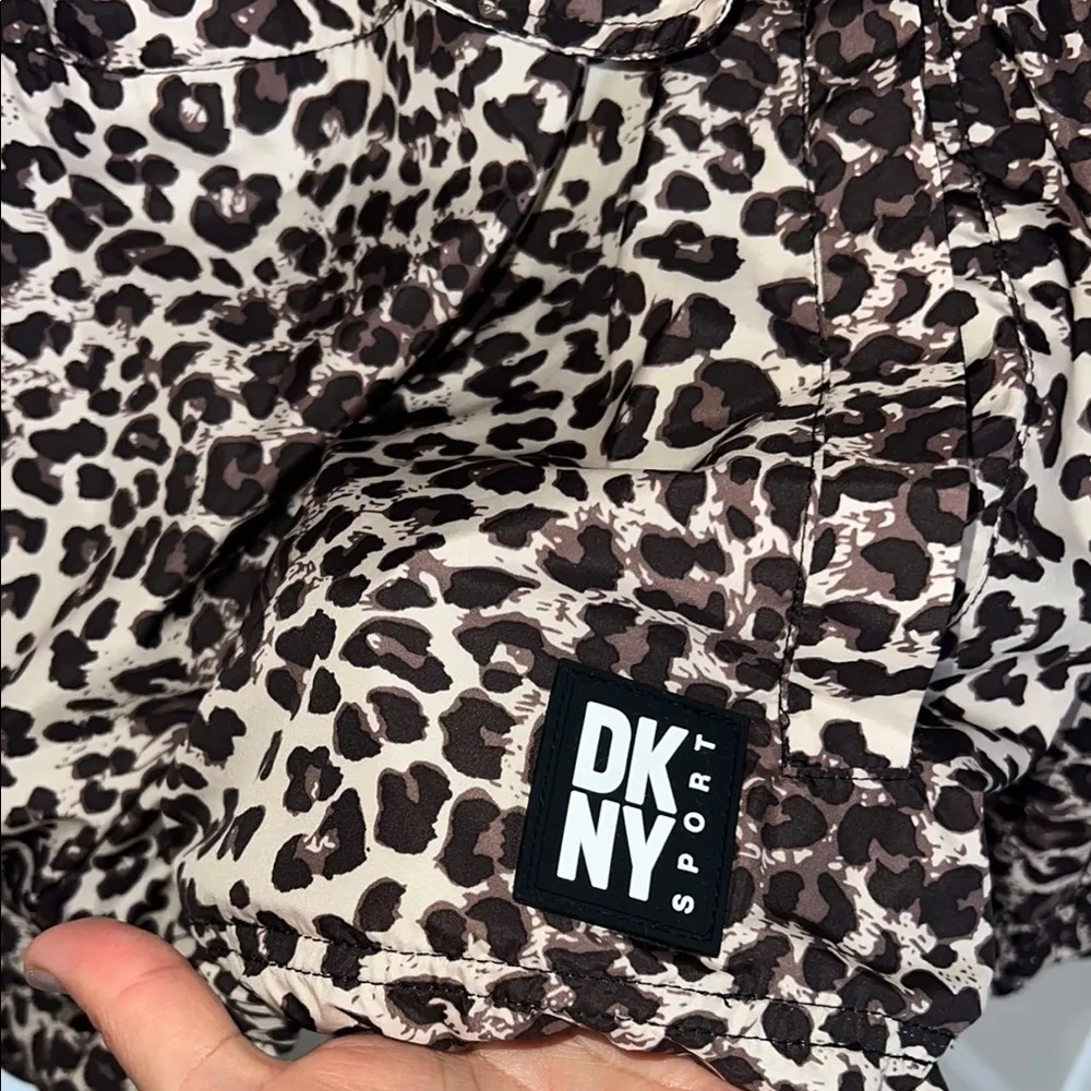Golden State Warriors Jacket  DKNY Leopard Print with‎ Blue Lining - Image 5