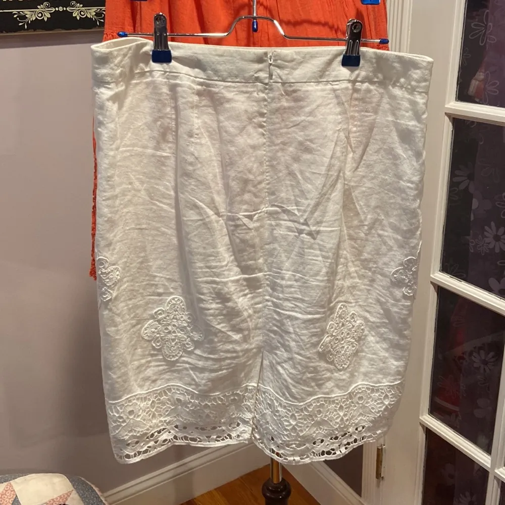 Ann Taylor Loft Linen Skirt lace details sz 10 - Image 4