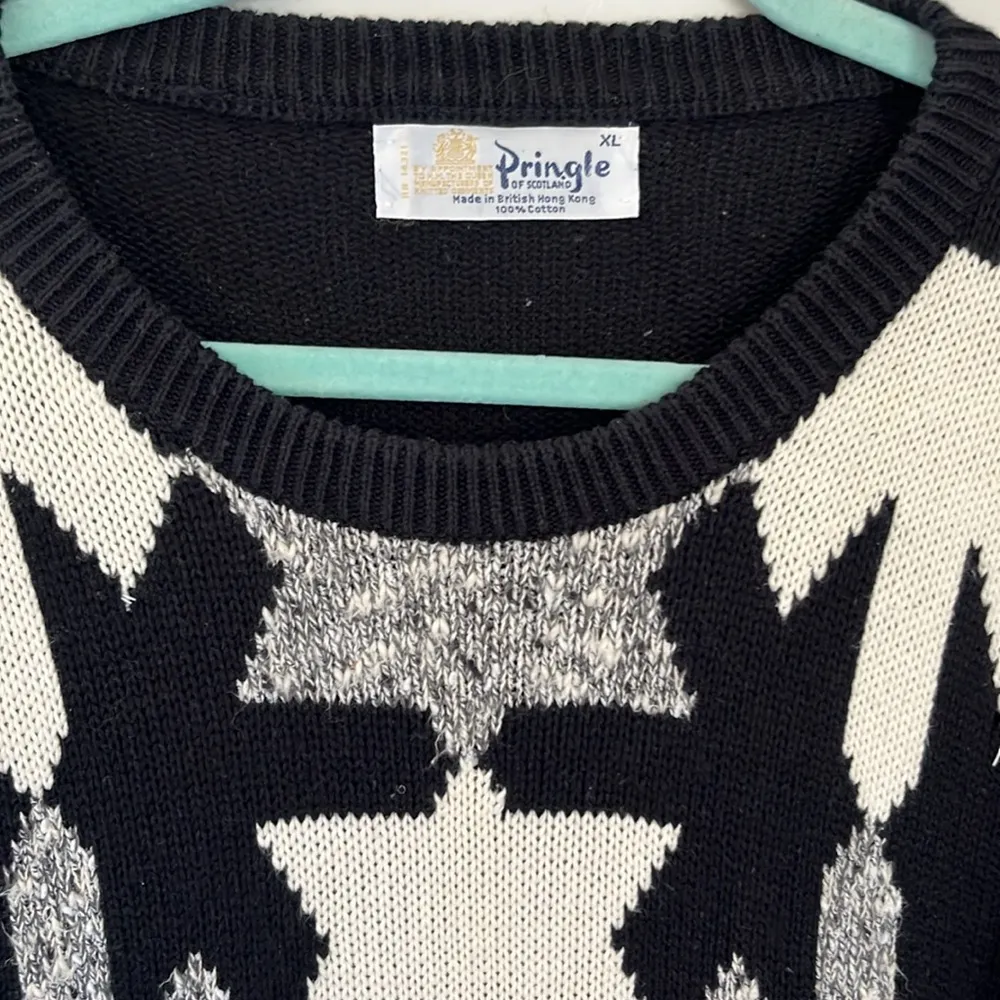 Vintage cotton Pringle of Scotland knit sweater. Size XL Black - Image 2