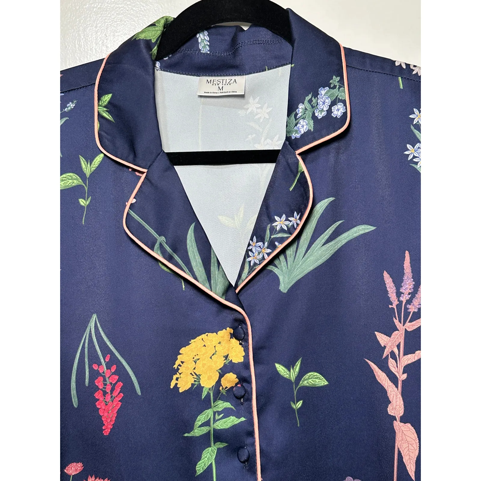 Mestiza New York Gigi Pajama Set 2 Piece Navy Multi Size Medium NWT Floral Print Blue - Image 4