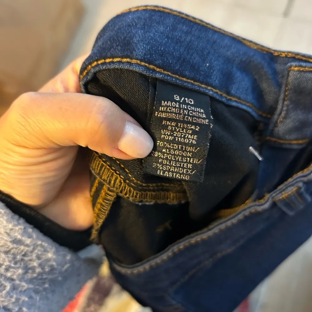 NWT Dollhouse Medium Wash Curvy Fit High Rise Skinny Jeans - Image 4