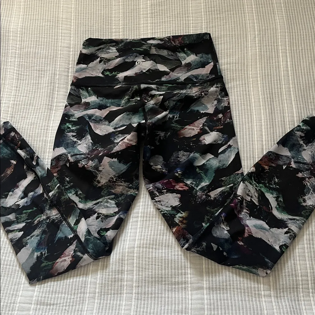 Lululemon  Athletica Multicolor Abstract Leggings - Image 2