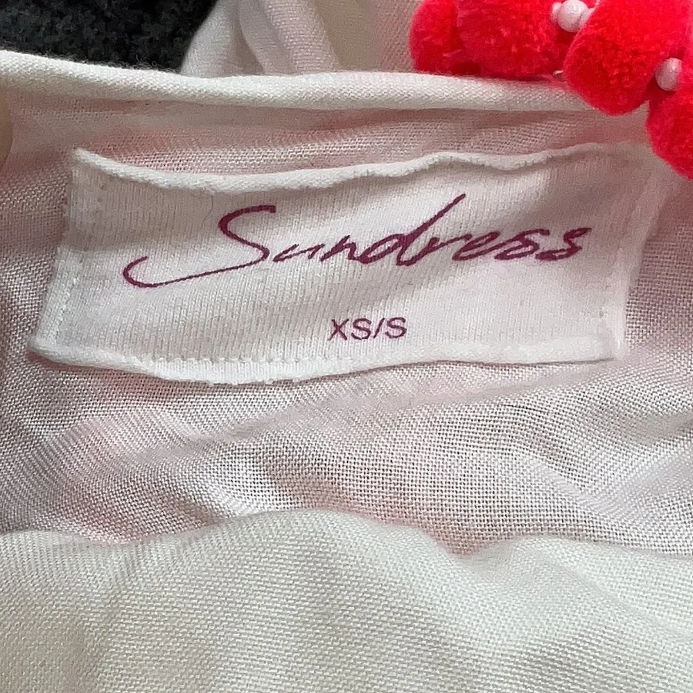 Sundress Fiorella White Dress with Pink Pom Pom Tassel Accents Size XS / S NWT - Image 6