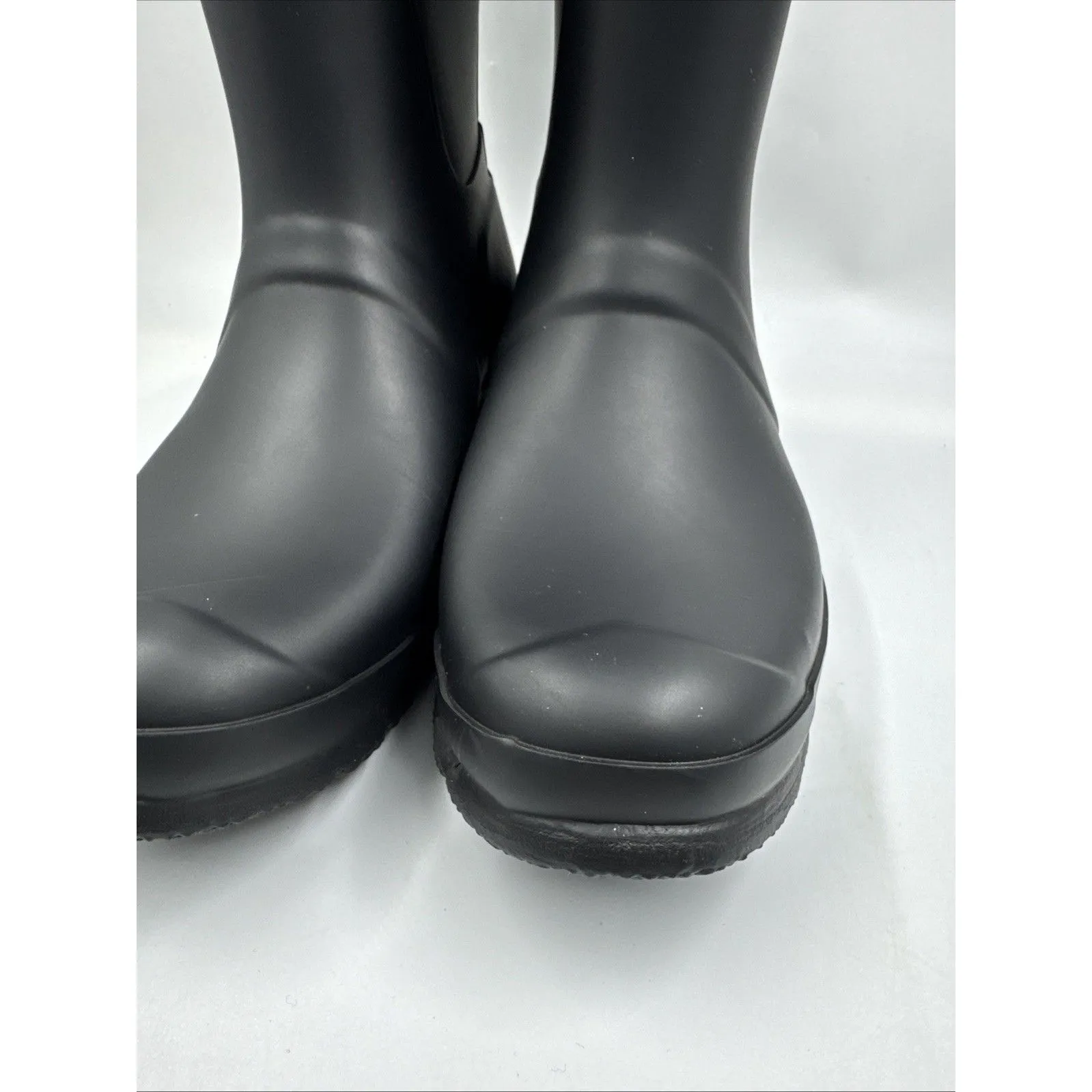 Hunter  Women's Original Short Boot Black Matte US 9 Waterproof, Rain Boot - Image 4