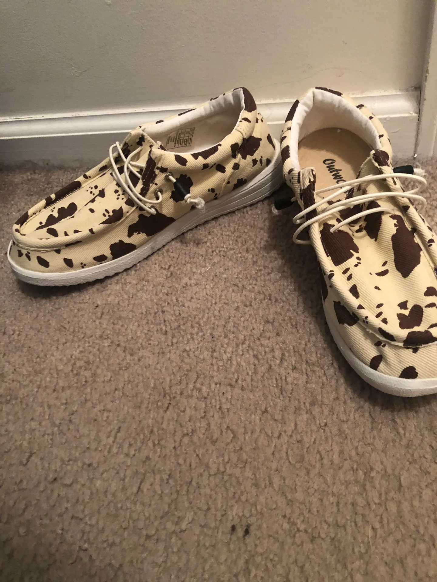 Cow Print Shoes Brown Size 7.5 - Image 3