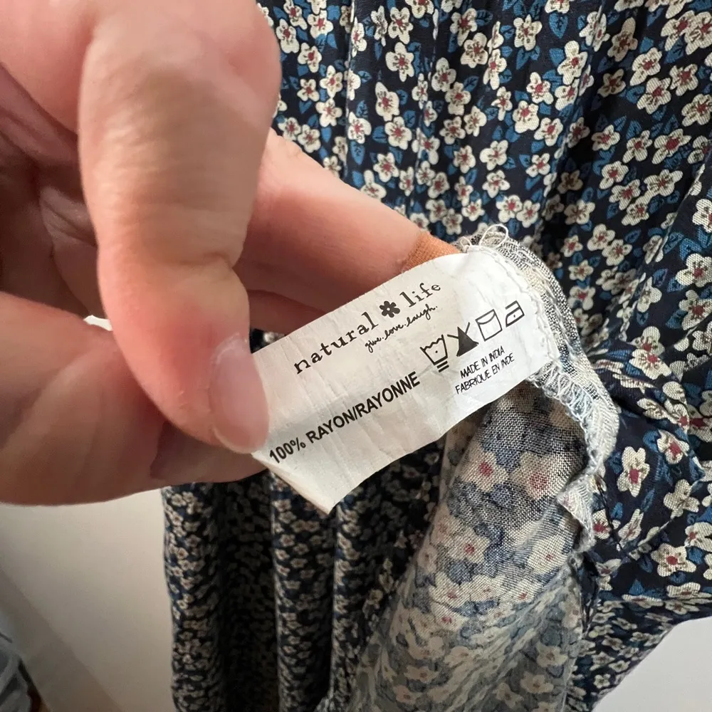 Natural Life Patti Side Slit Blue Calico Ditzy Floral  
Boho Sun Dress Medium Maxi - Image 9