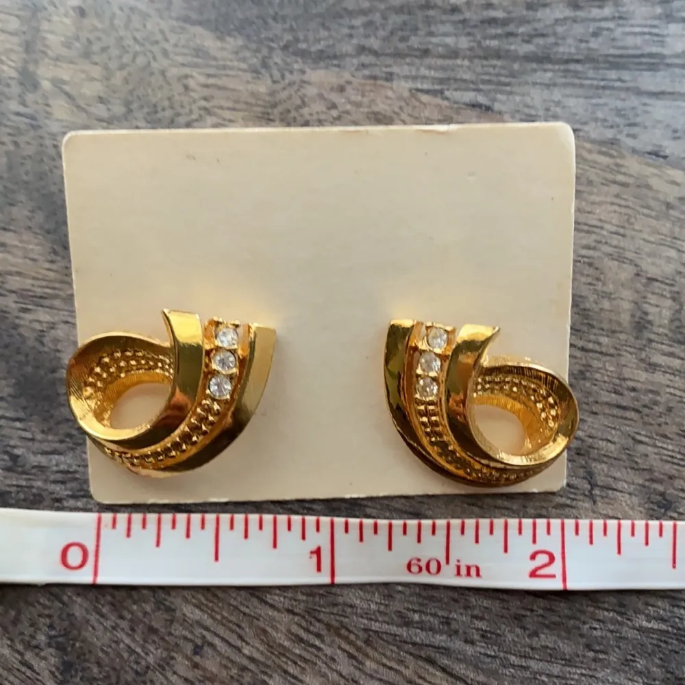 Vintage pierced earrings Goldtone loop w/ CZ chunky 90’s fashion jewelry retro Gold - Image 2