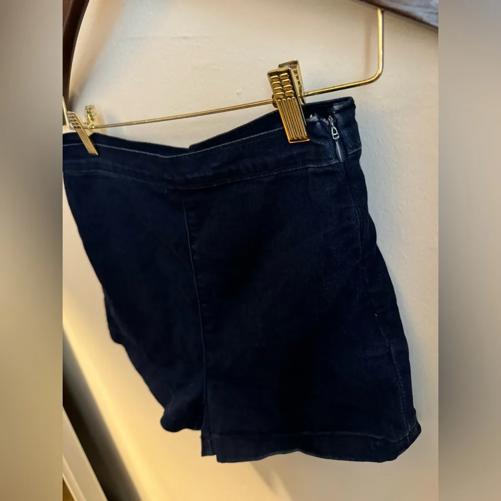 Clean Wash High Waisted Retro Denim Shorts - Image 6