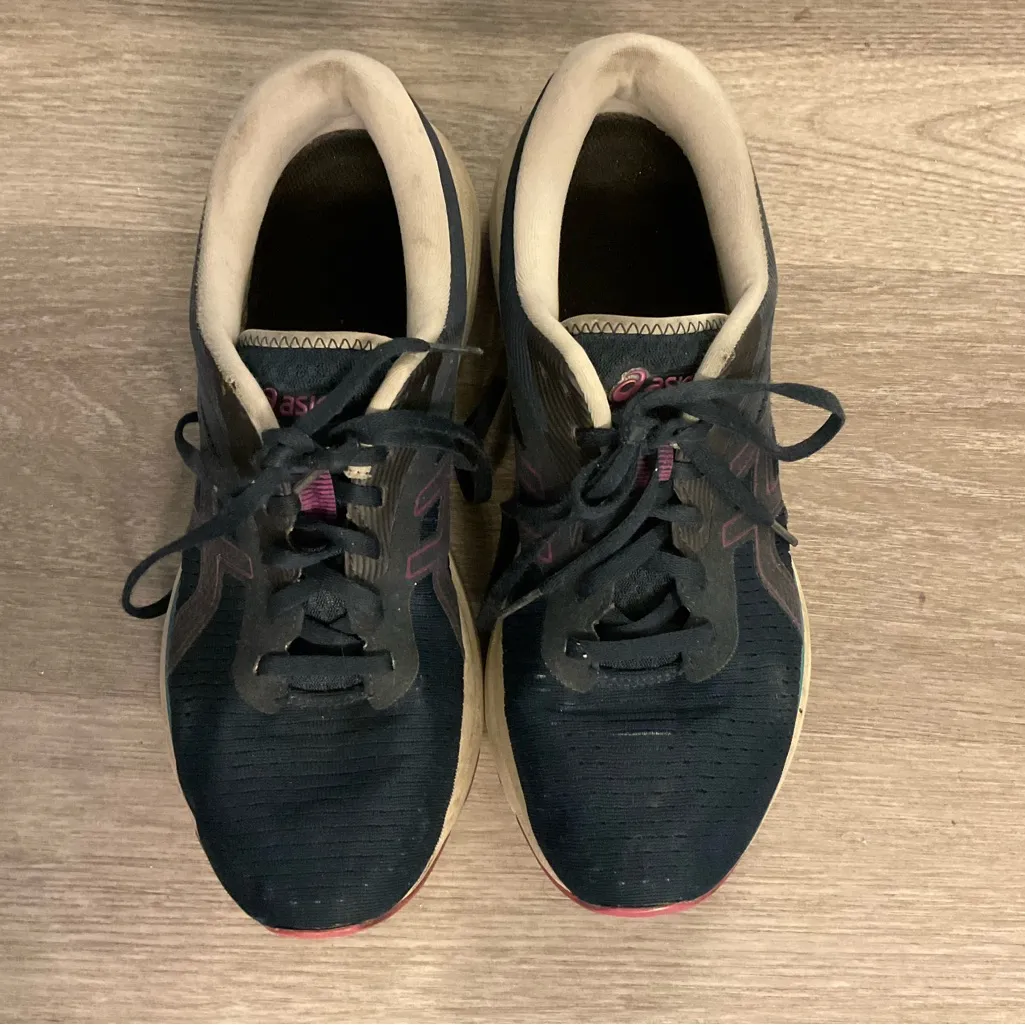 ASICS Gel-Excite 8 Women’s Running Shoes Size 10 Navy Blue Purple 1012A724 used - Image 2