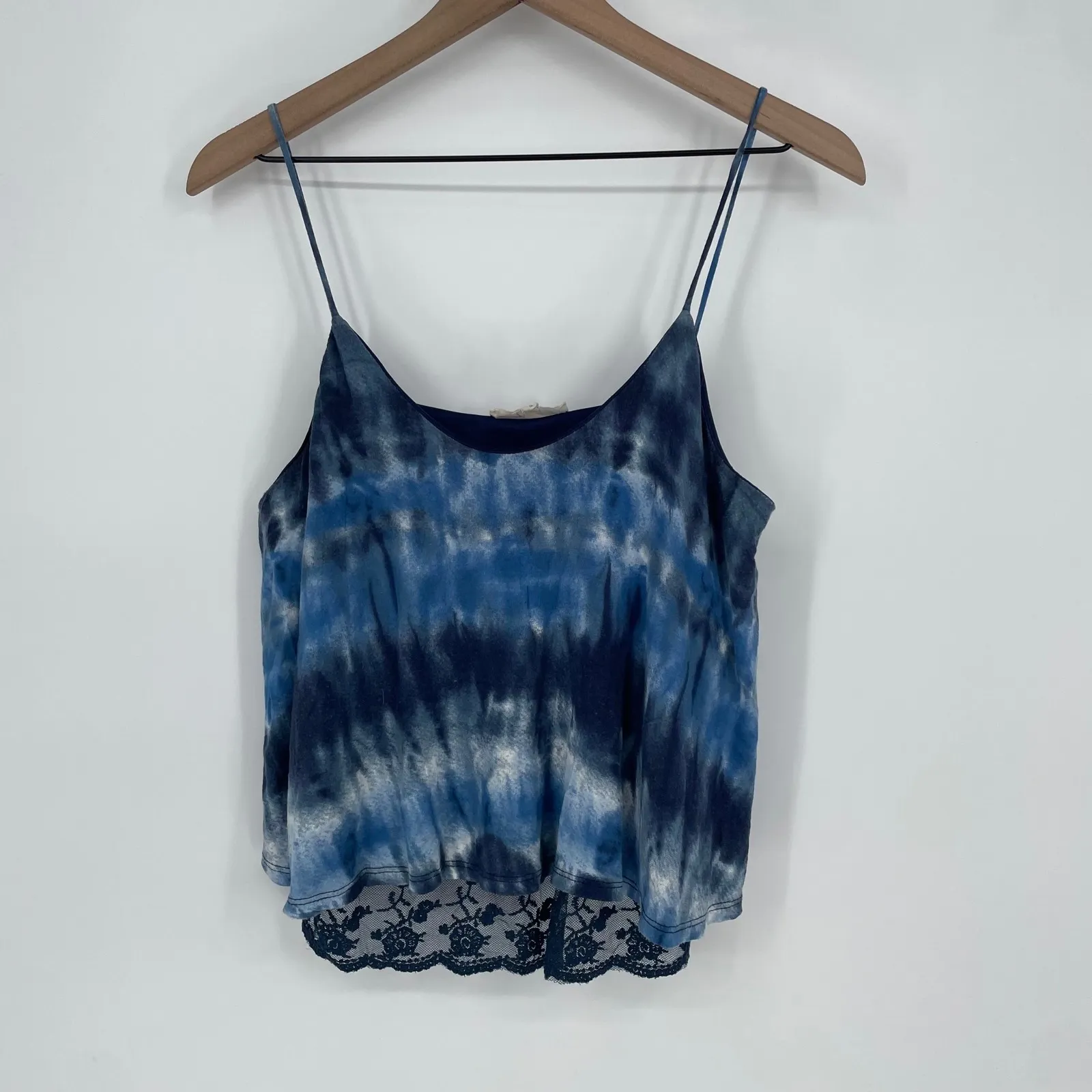 Nabee Tie Dye Cami Lace Trim Blue Tank Top Size Small - Image 2