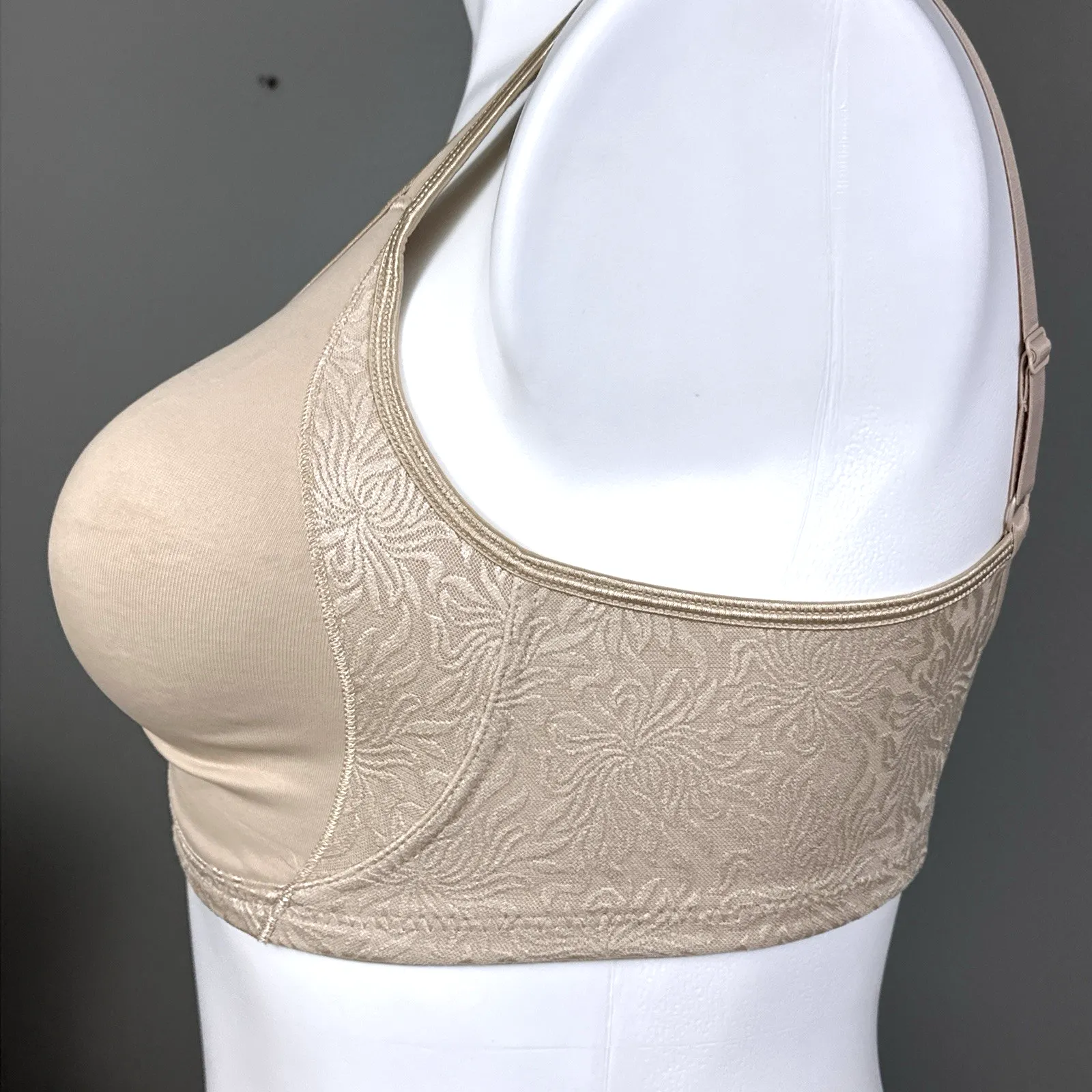 Playtex 18 Hour Back & Side Smoothing Wireless Bra 4049 Size 38D Beige Tan - Image 4
