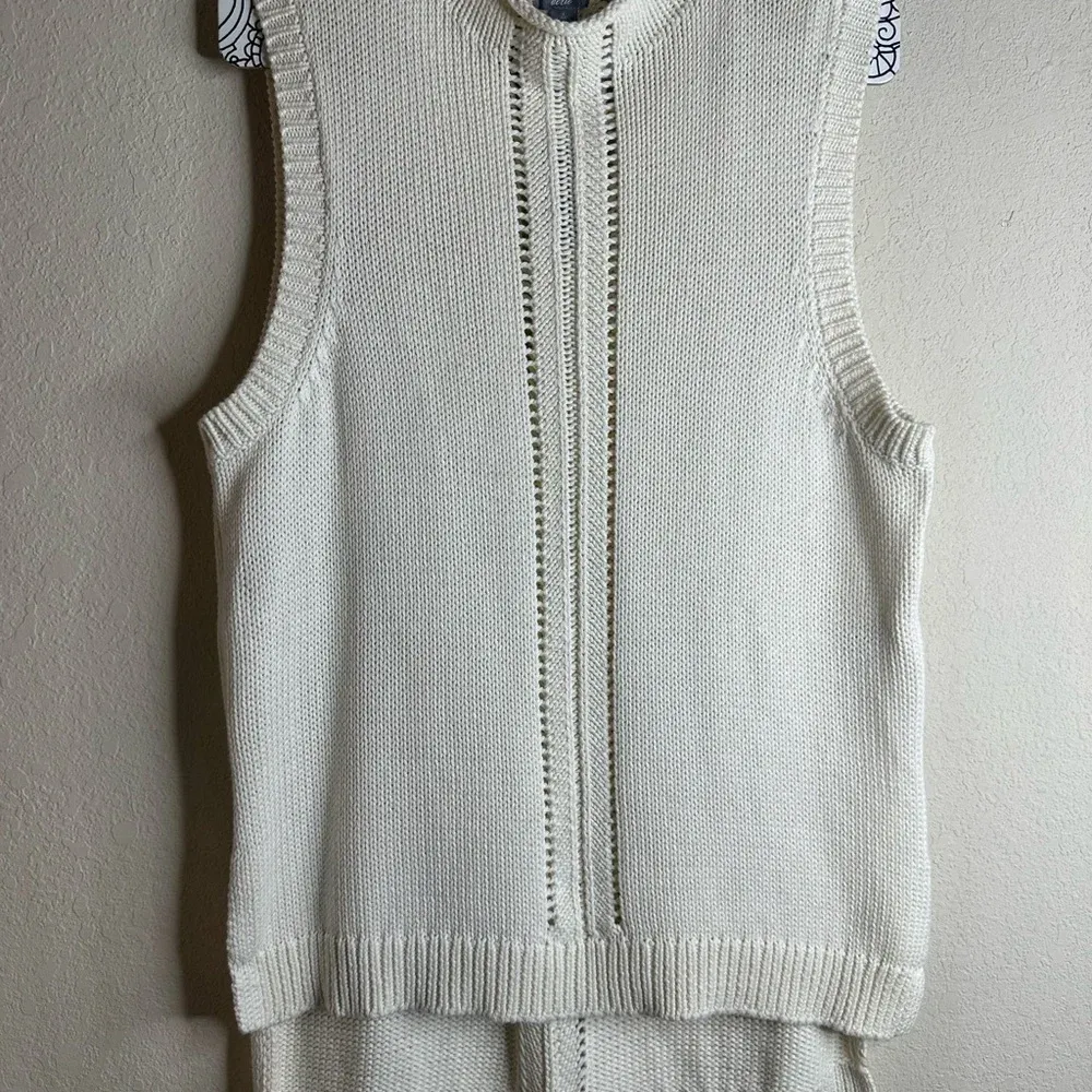 Aerie cream mock neck sweater vest size large NWT - Image 4