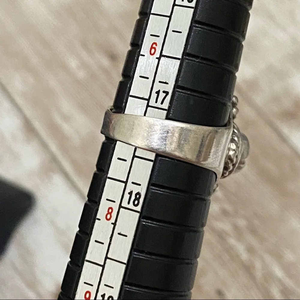 Sterling Silver  Amethyst Ring Size 7 - Image 7