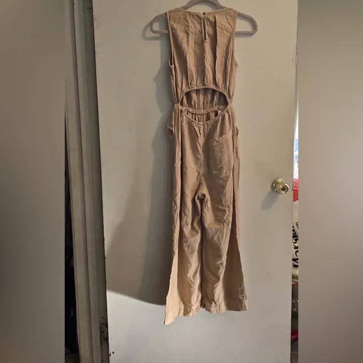 Universal Thread Tan Sleeveless Jumpsuit - Image 9
