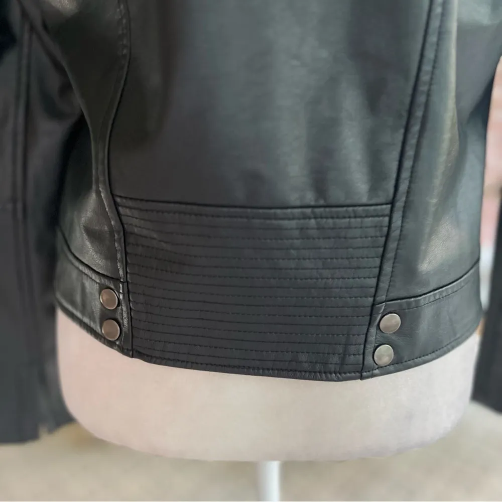 Lysse Moto Jacket Black Faux Leather S Edgy Gorpcore Streetwear Chic Night Out - Image 10