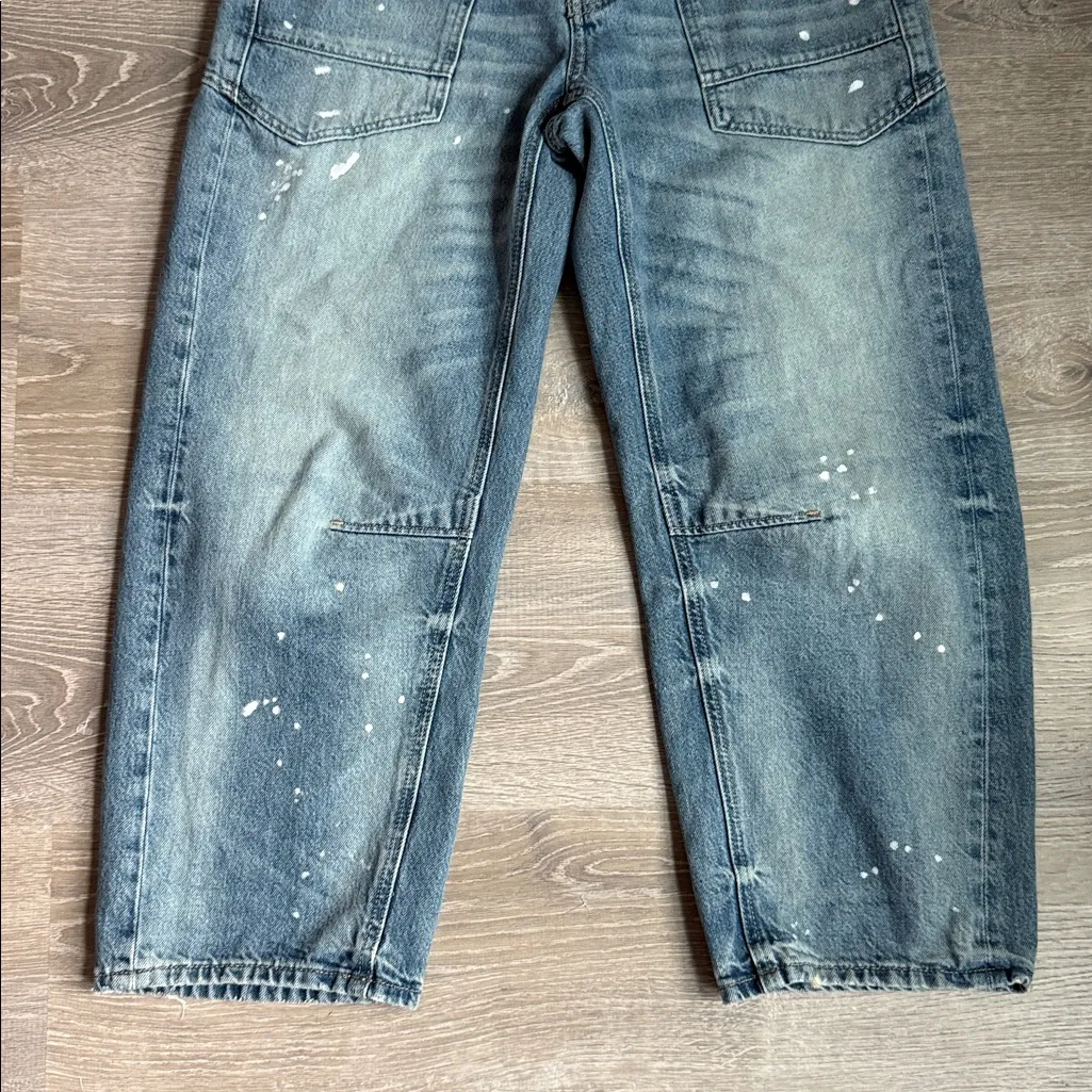 Free people We The Free Moxie Low Slung  Barrel Pull Jeans in Timeless Blue 25 - Image 10