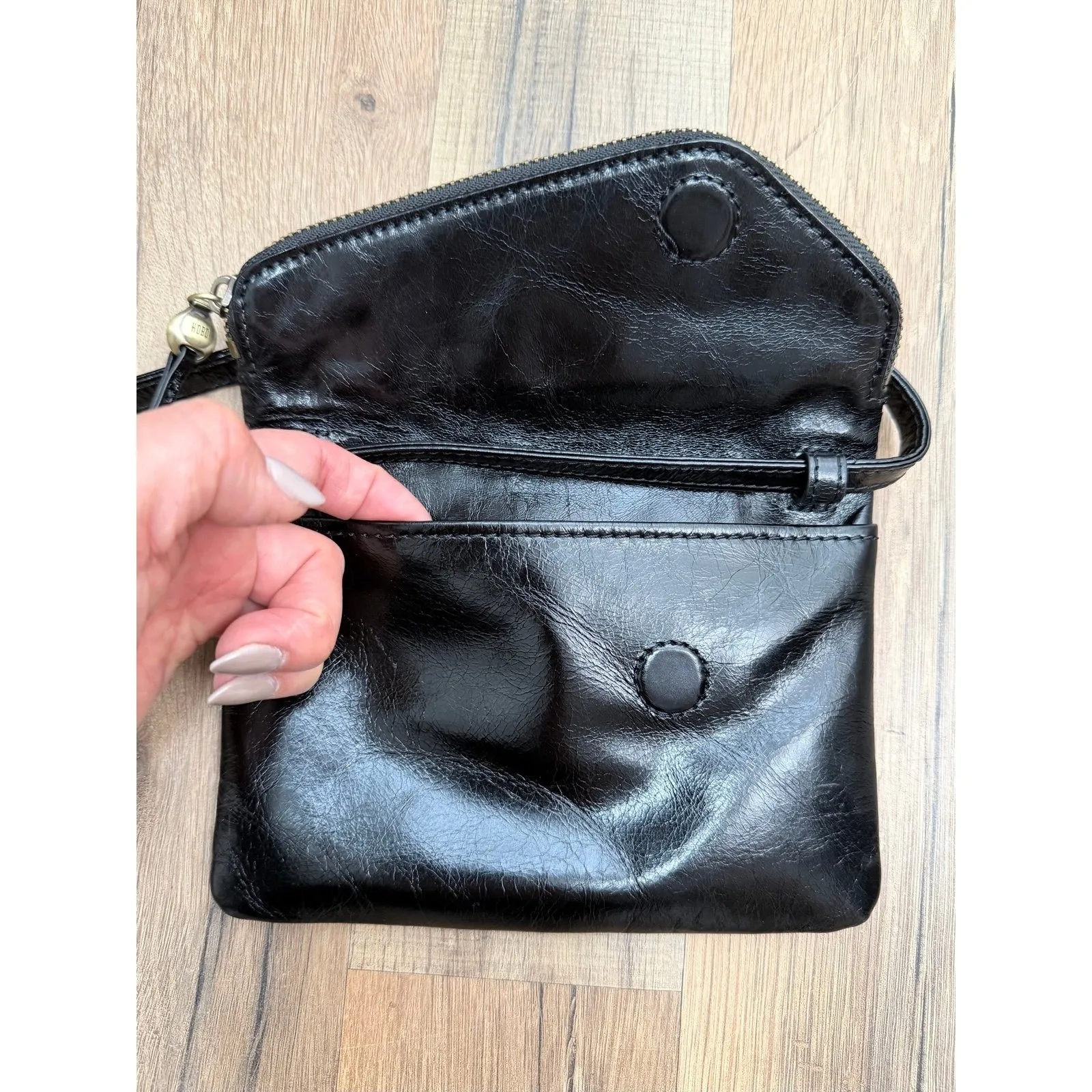 HOBO Black Genuine Leather Crossbody Clutch Bag Zip Flap - Image 6