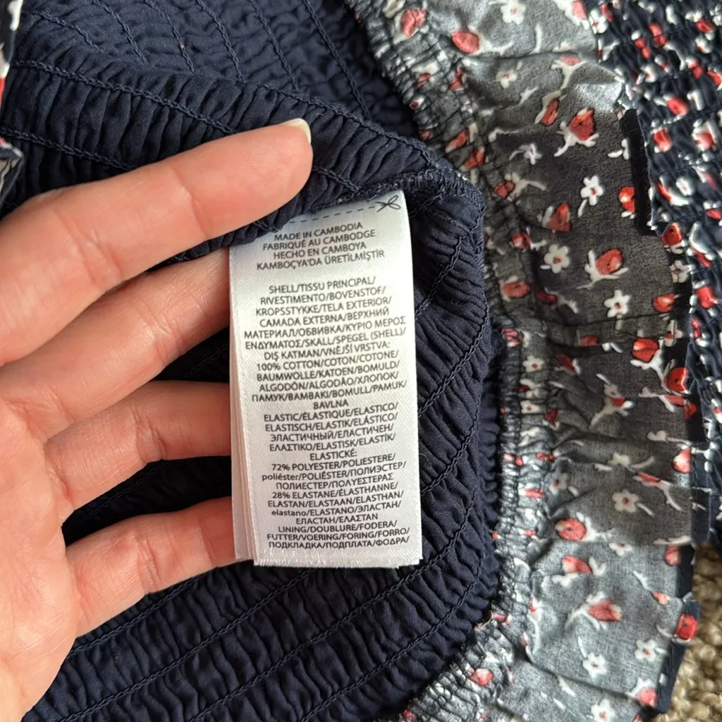 Polo Ralph Lauren‎ Women's Floral Ruffled Smocked Cotton Top - Image 5