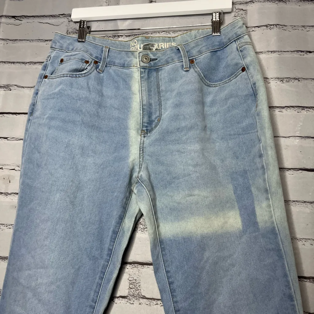 No Boundaries Light Wash High Rise Wide‑Leg Jeans 14 Baggy Y2K Casual Streetwear - Image 6