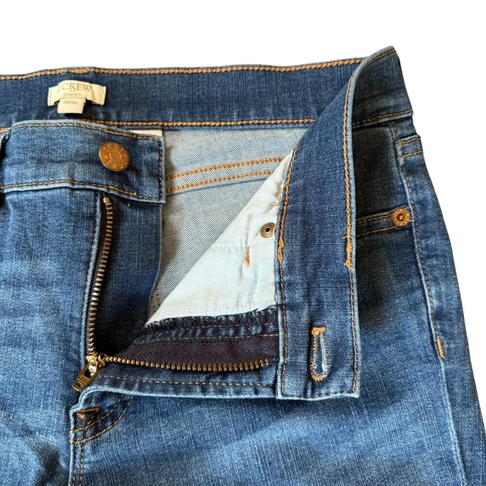 J. Crew 29/8 medium wash stretchy button zip five pocket skinny jeans - Image 5
