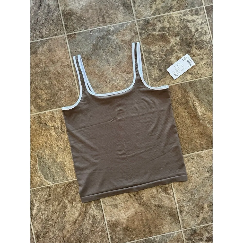 Athleta Renew Seamless Square Neck Tank Brownstone Beige/Bright White Size XL - Image 5