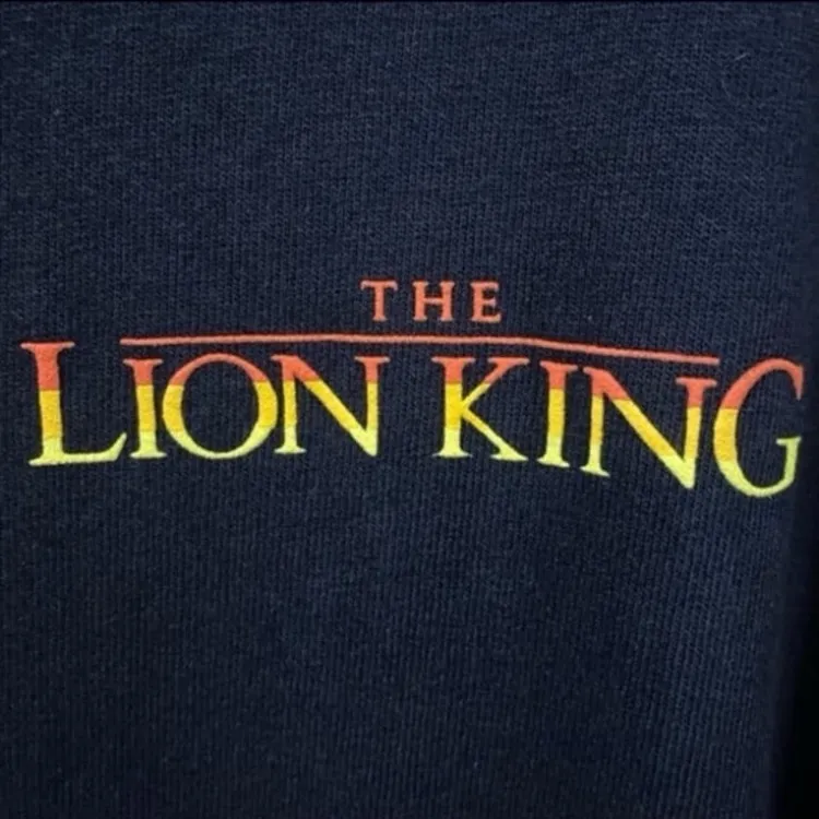 Disney parks lion king Hakuna Matata simba timon pumbaa spirit jersey XS NWT - Image 4