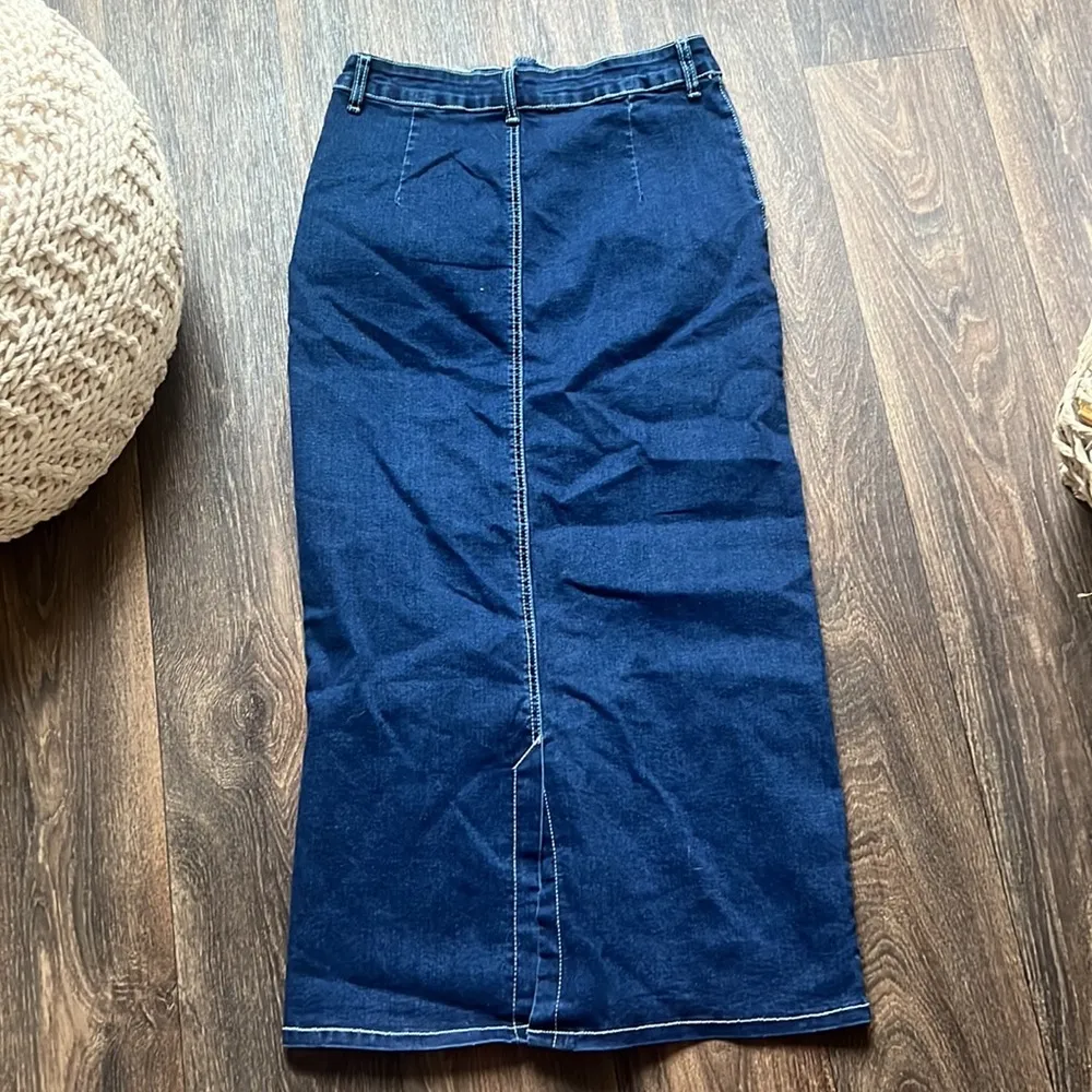 Shein Long JEAN Skirt - Image 3