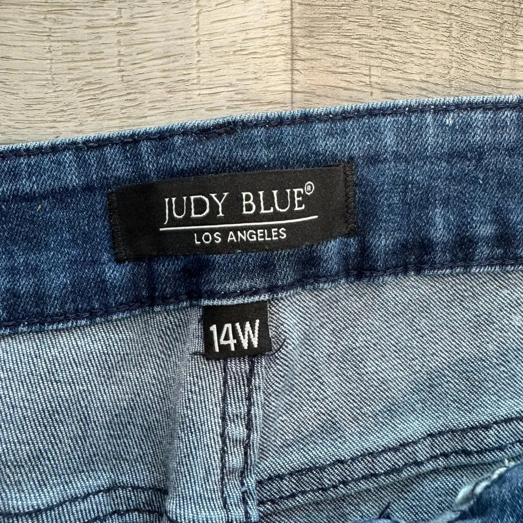 Judy Blue Relaxed Fit ankle jeans medium wash bleach speckled size 14W K16 - Image 2