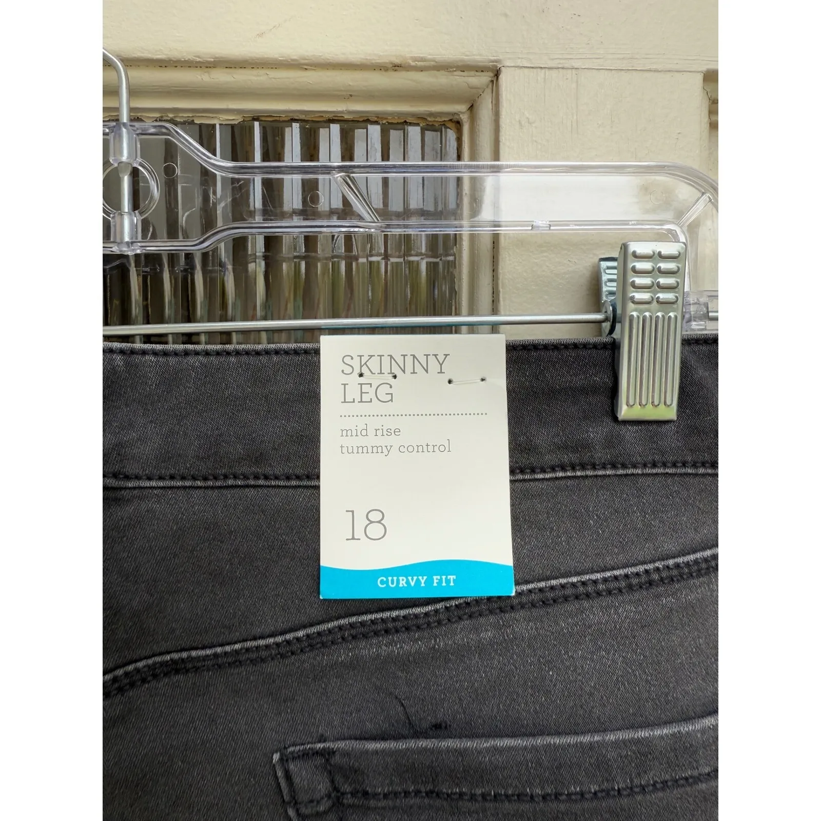 Style & Co Curvy Fit‎ Skinny Leg Mid Rise Tummy Control Jeans Size 18 Black - Image 5