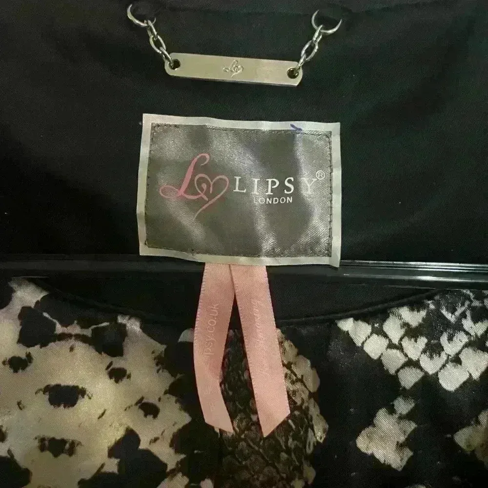 Lipsy London Black Trench Coat - Image 3