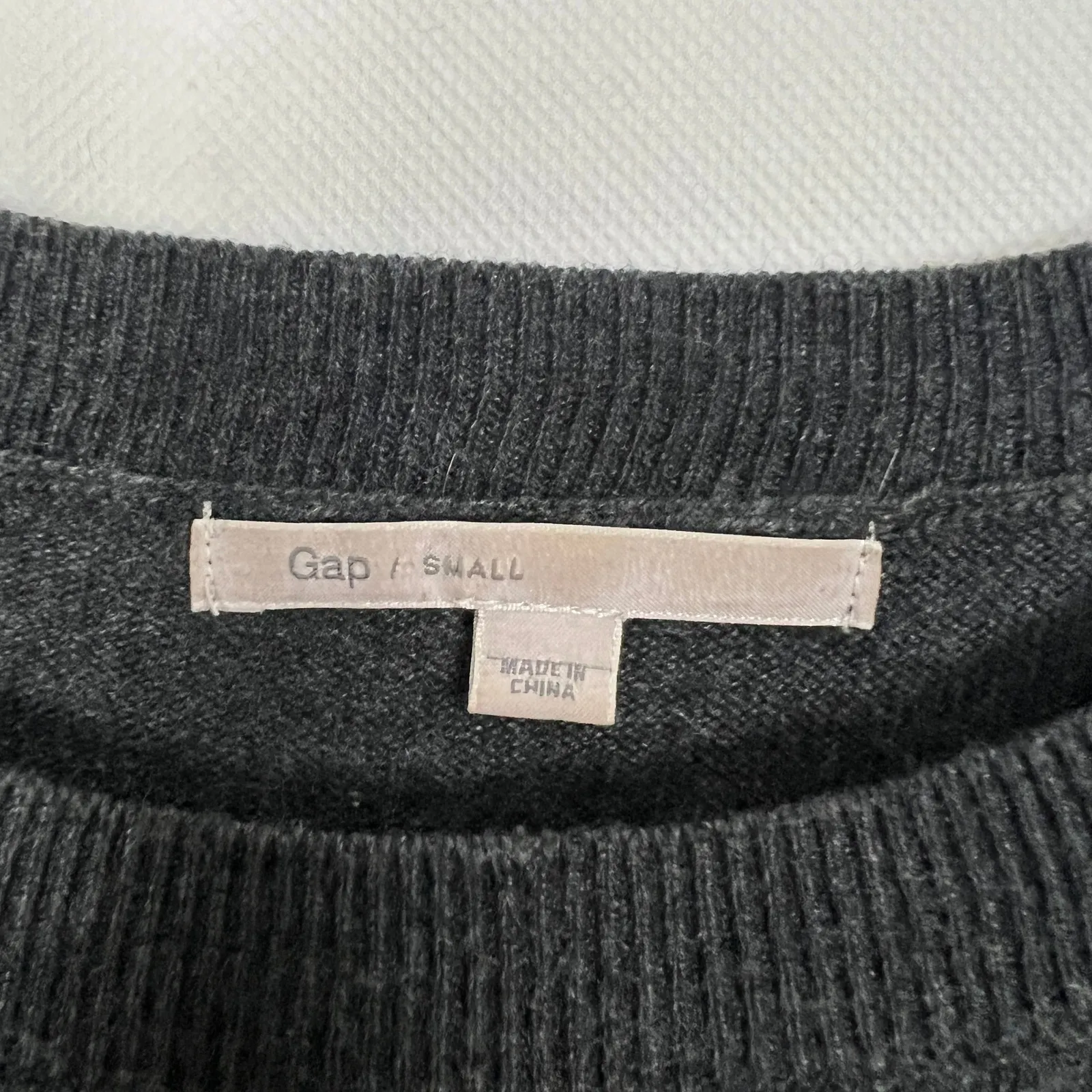 Gap Bella Circle Wool Blend Charcoal Pullover Sweater Size Small - Image 2