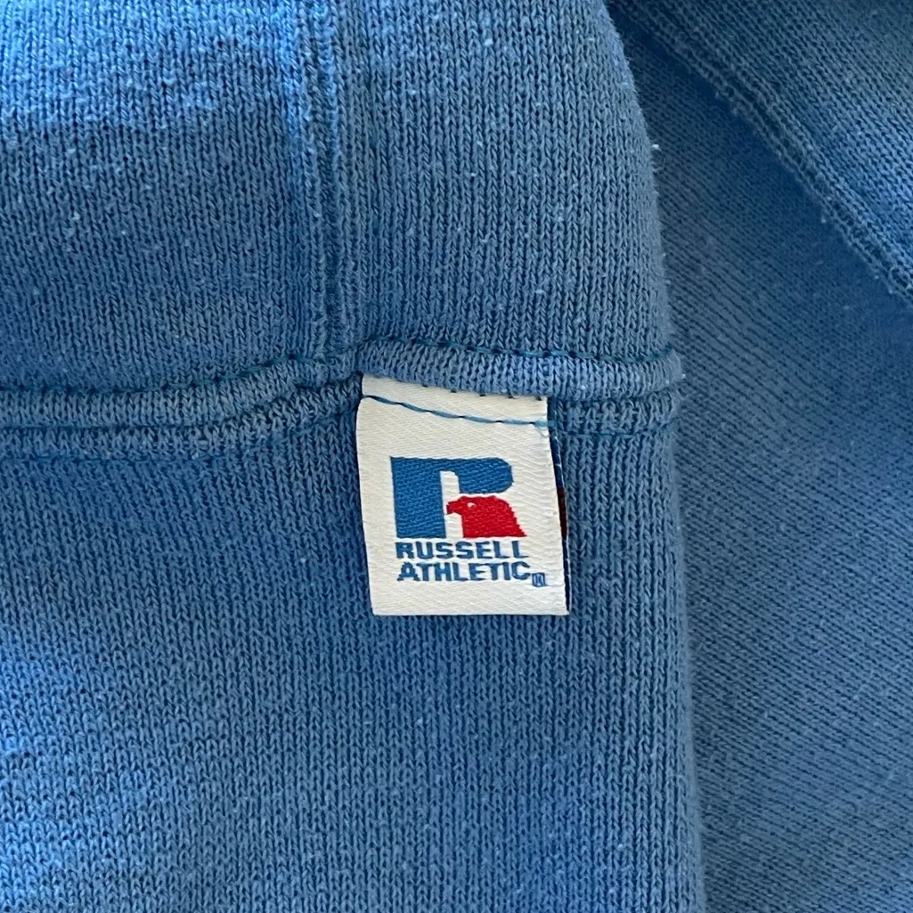 Russell Athletic Vintage UCLA Light Blue Pullover Sweatshirt Size Small - Image 4