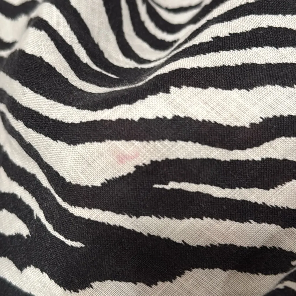 Chico's Zebra Print 3/4 Sleeve Button Down Linen Shirt US size 12 - Image 8