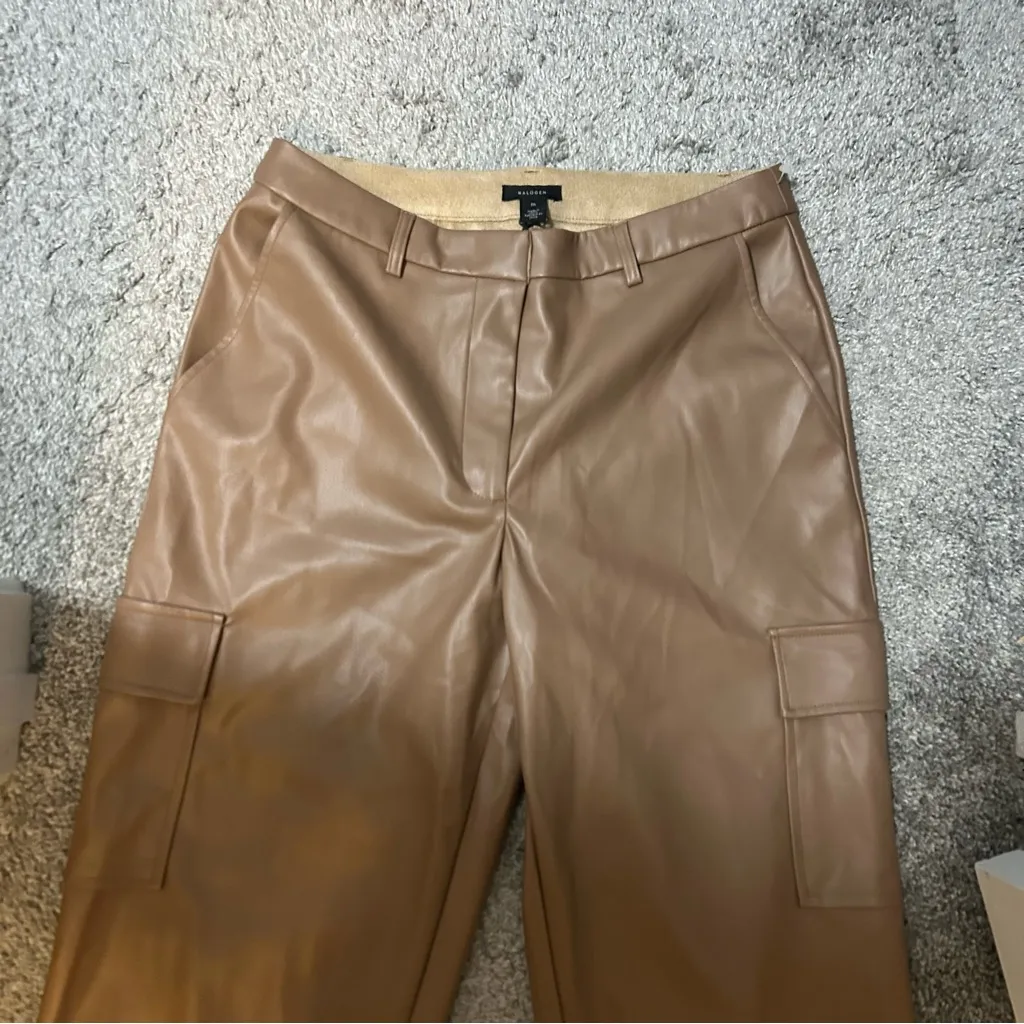 Halogen Faux Leather Cargo Pants MEDIUM - Image 3