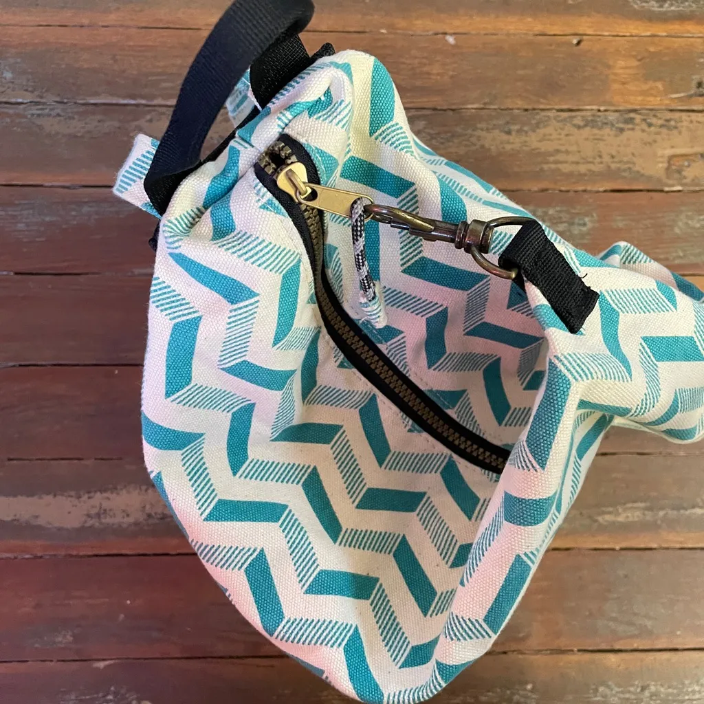 KAVU Free Range Backpack Bucket Style Bag w Pockets, Zippers, Clasps Gorpcore 💛🎀 - Image 8