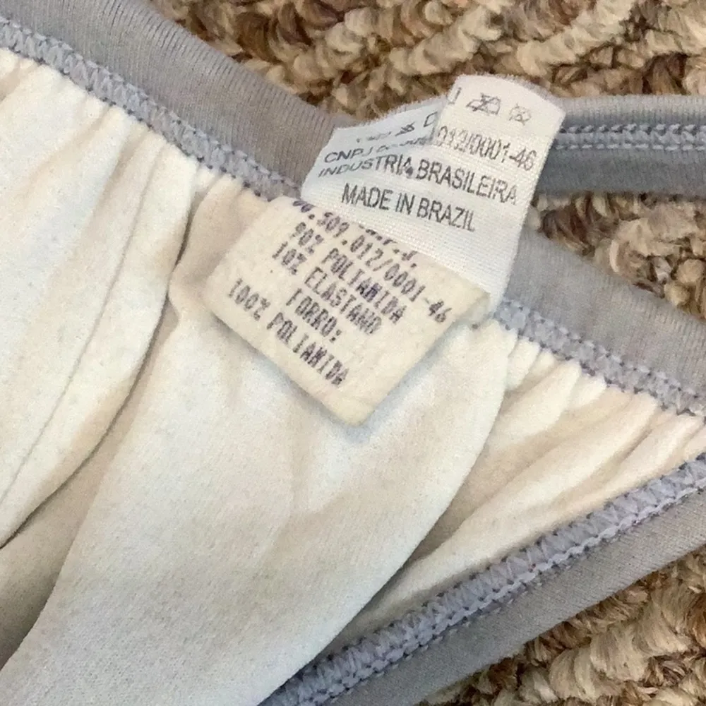 Costa Leste Size Small Grey Triangle Bikini Top With Back Tie. Preowned Gray - Image 6