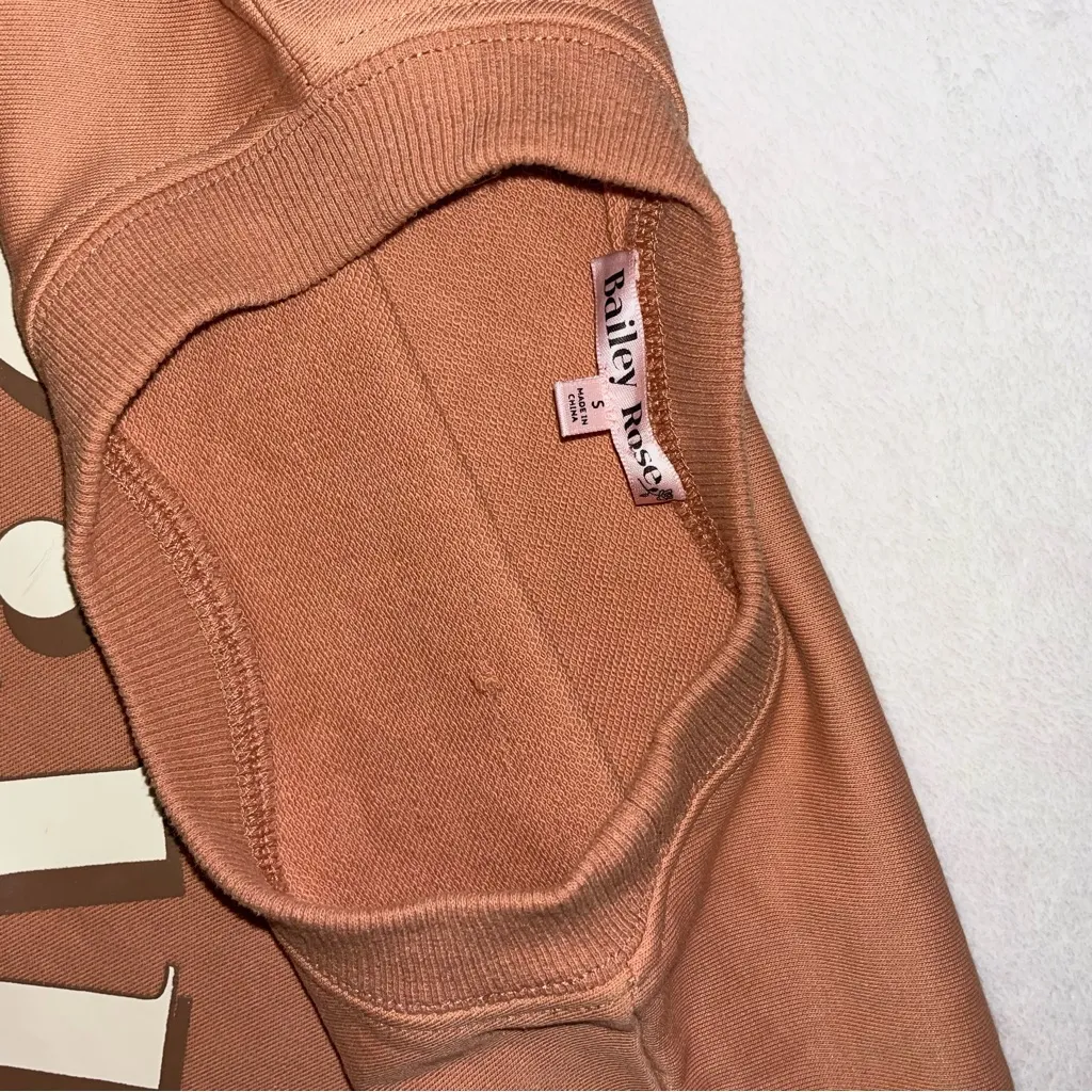 NWOT Shop Meraki Moon “It Will Be Okay” Crewneck Pullover Top size Small - Image 5