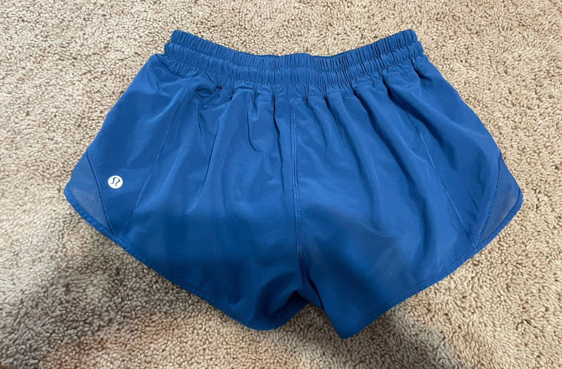 Lululemon Hotty Hot Short 2.5” - Image 2