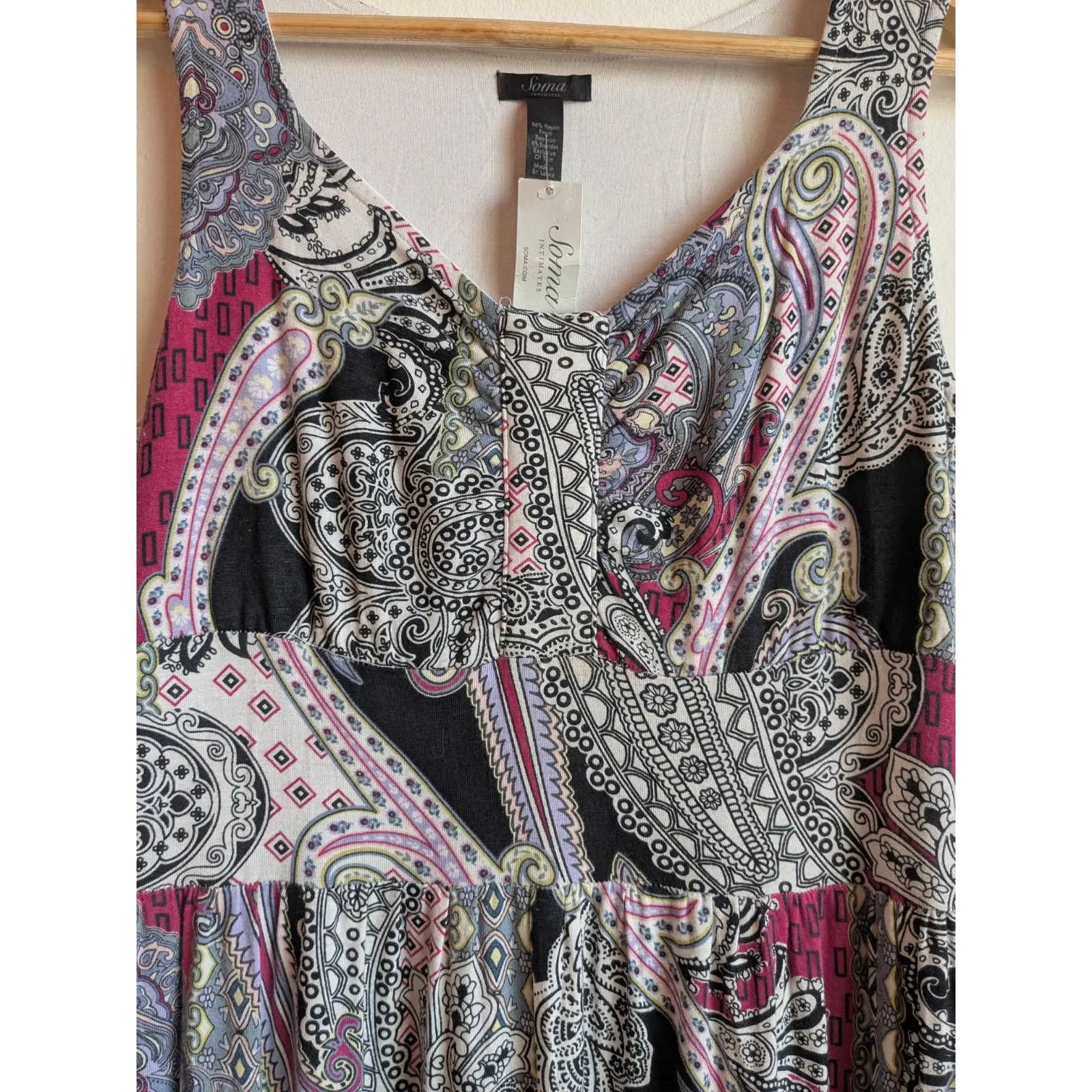 Cool Days Soma Intimates Women's Sleeveless Soft Paisley Bohemian Maxi Dress XS Pink - Image 2