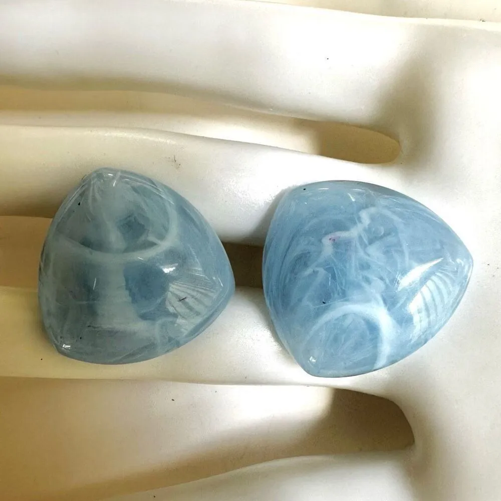 Blue triangle post swirl post earrings - Image 5