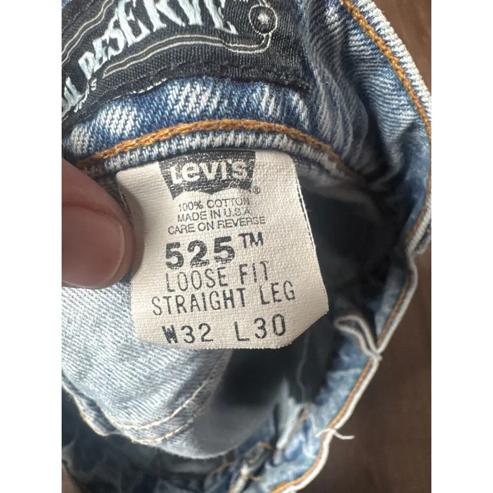 Vintage Levi’s 525 Special Reserve Cutoff Shorts 90s USA Size 26 Light Wash - Image 4