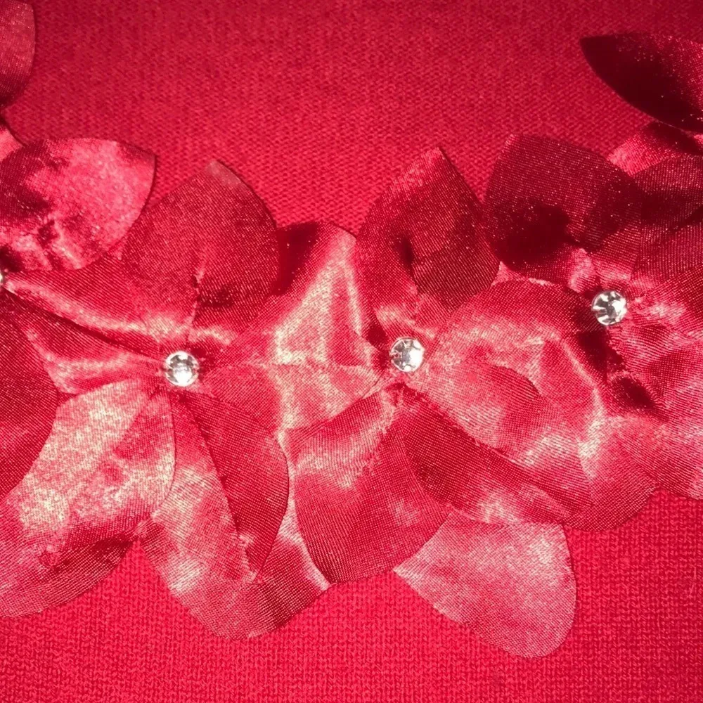 MERCER Street Studio long sleeve floral embellished soft red sweater size XL - Image 3