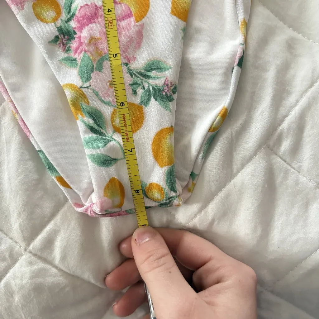 NWT Victoria’s Secret Bikini Bottom Womens Size Medium White Pink Floral Lemons - Image 6