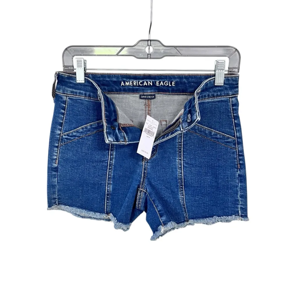 American Eagle NWT Super Stretch Midi Shorts Size 4 Denim Jean Blue Casual - Image 3