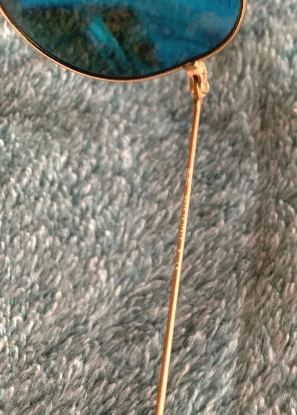 Ray-Ban Blue Polarized Aviator - Image 6