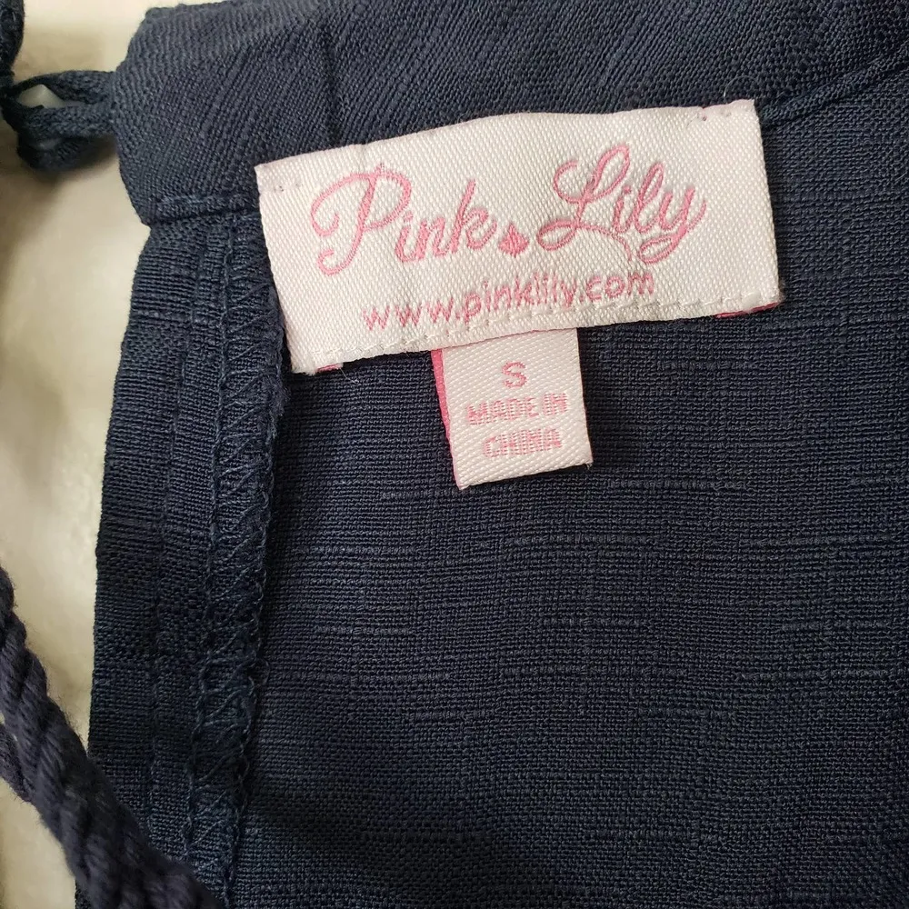 Pink Lily Boho Rayon Short Sleeve Flowy Dress Lace-up Front Navy Blue Small - Image 5