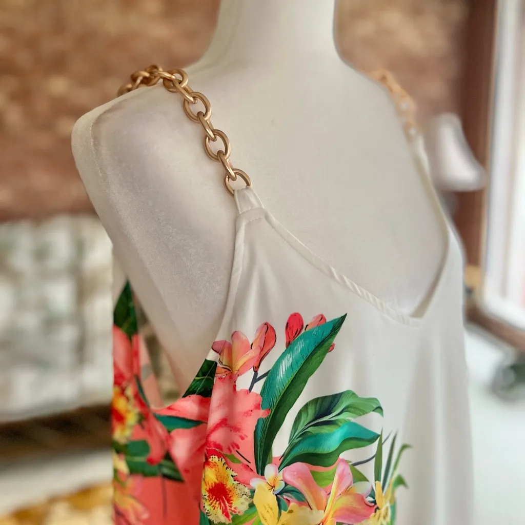 Boston Proper Getaway Floral Top L Chain Strap Blouson White - Image 13