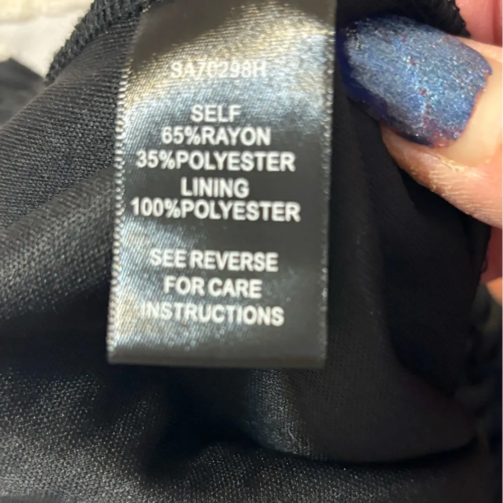 Black Flowy Gauzy Skirt from Aakaa Size Small - Image 8