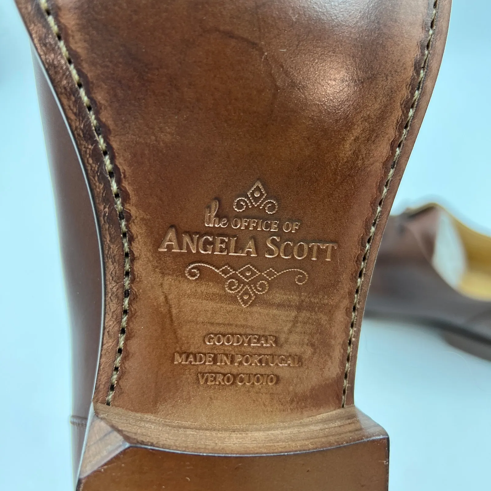 The Office of Angela Scott Mr. Evan’s Wingtip Oxford Walnut Brown Leather Size 13 - Image 5